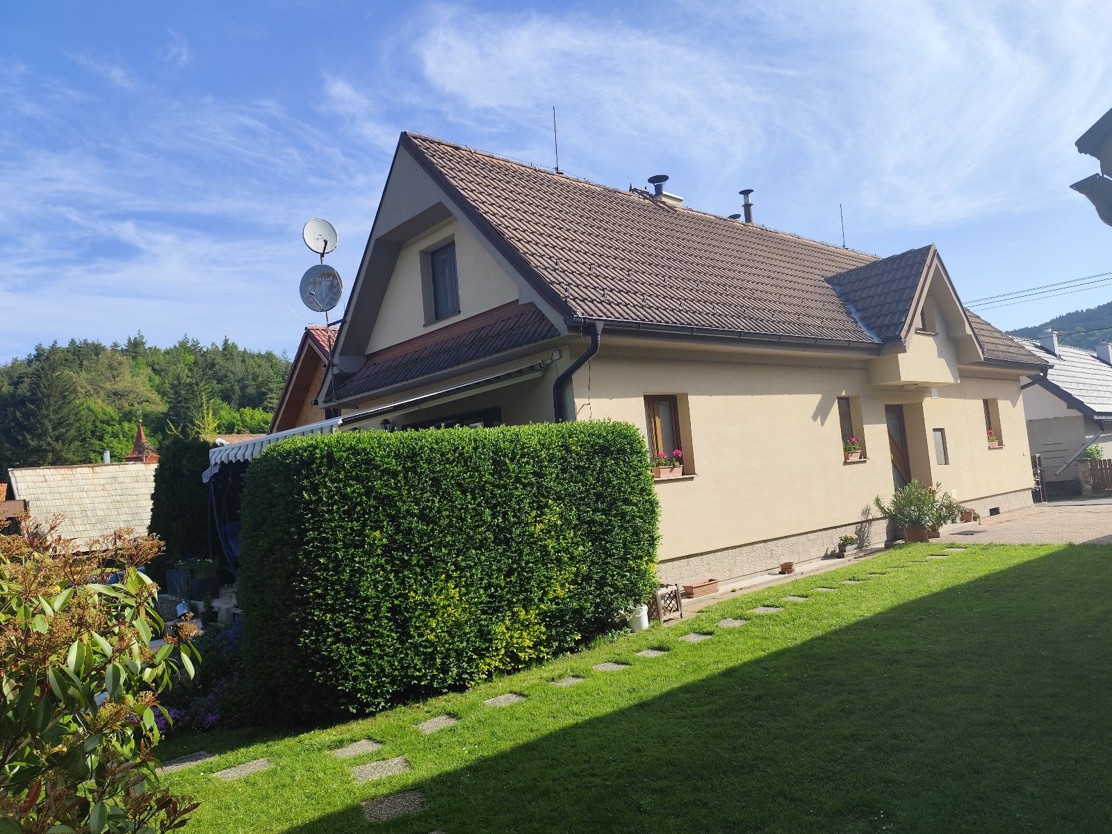 Na predaj dvojpodlažný rodinný dom , Hodruša-Hámre, časť Kopanice