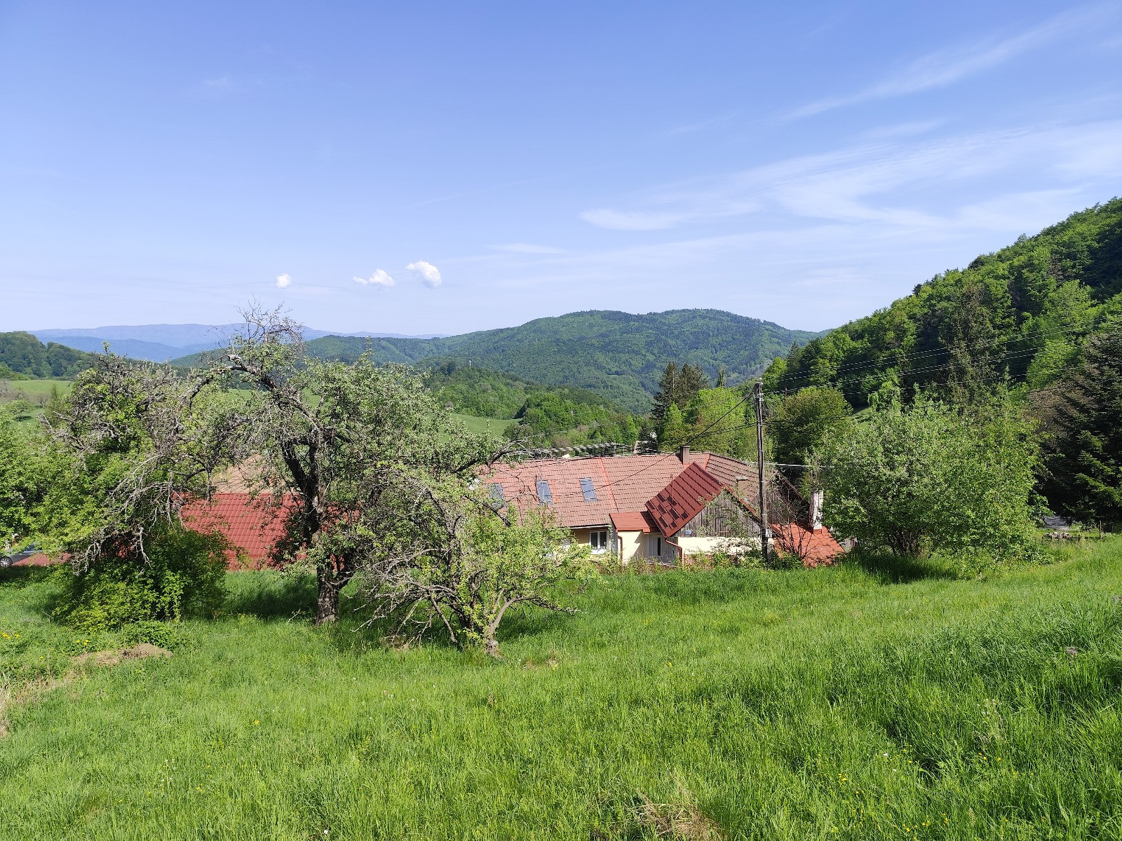 Na predaj 2 stavebné pozemky na výstavbu rodinných domov