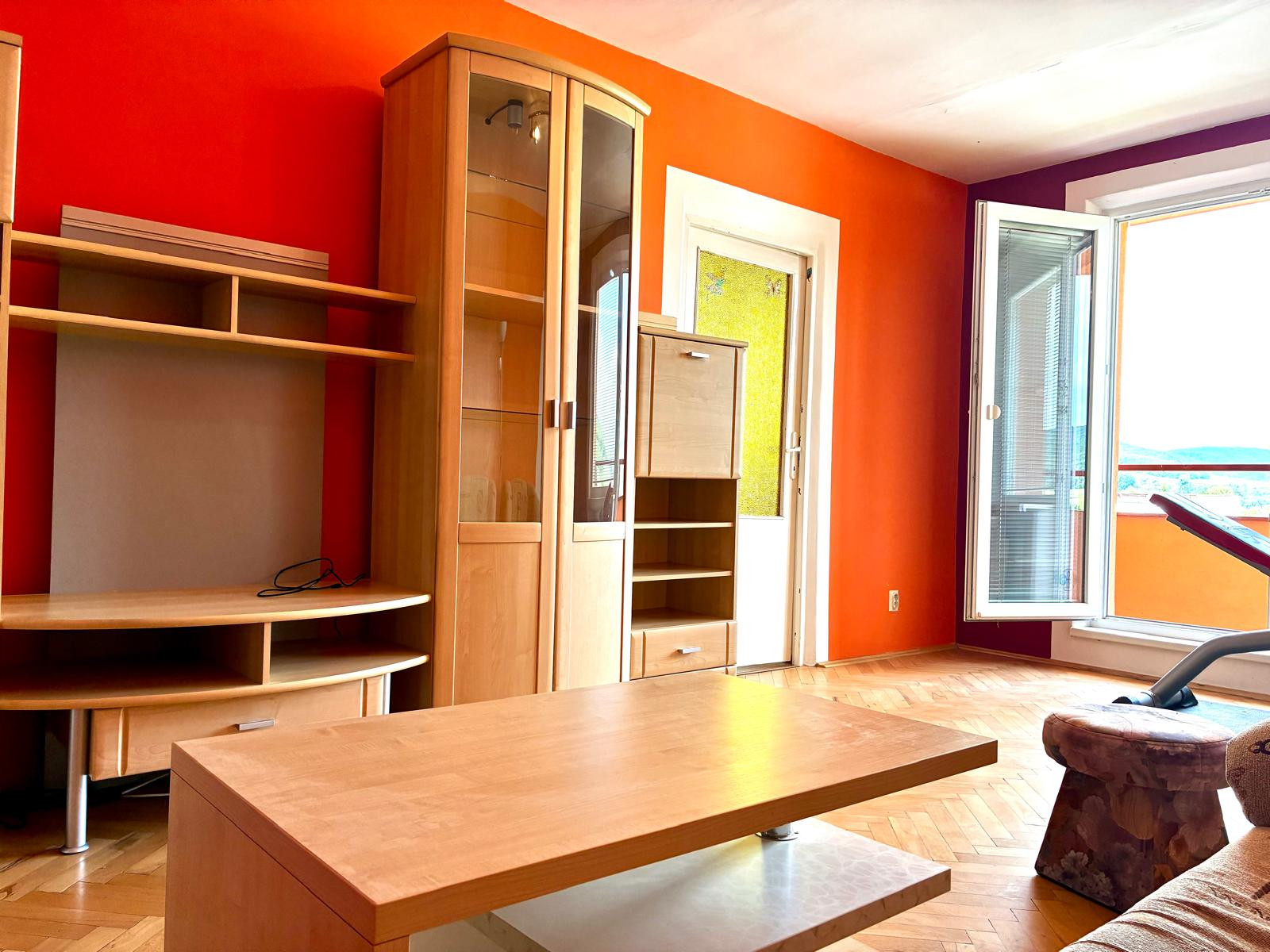 Na predaj 3i byt Cinobaňa, 2x balkón