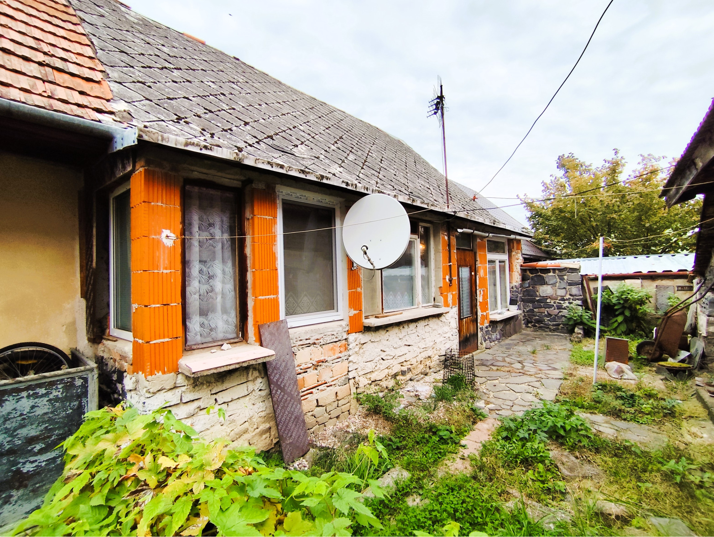 Na predaj, rodinný domček/chalupa, 50 m2, Tekovská Breznica