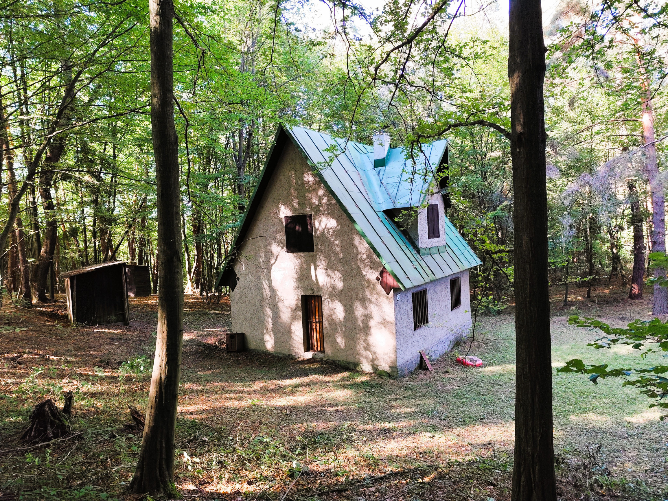 Na Predaj, Chalupa na samote, 70 m2, 12 km od Zvolena