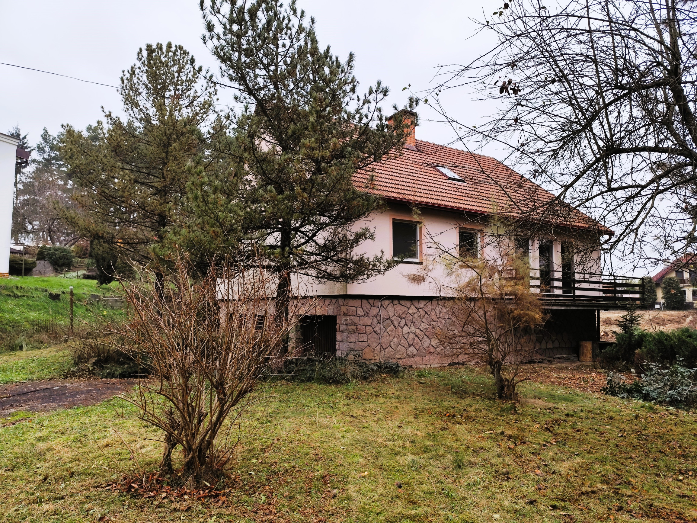 Na predaj, Rodinný dom s veľkým pozemkom, Kováčová