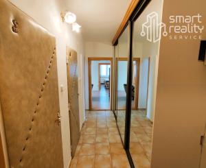 Na Predaj, 3 izbový byt s balkónom, 67 m2, Banská Štiavnica