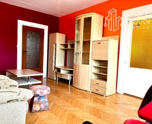 Na predaj 3i byt Cinobaňa, 2x balkón