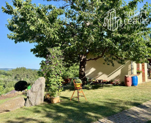 Na predaj dvojpodlažný rodinný dom, Štiavnické Bane