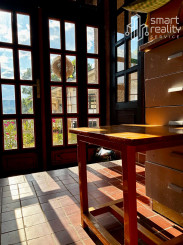 Na predaj rodinný dom s veľkým pozemkom – Vyhne, časť Peserany