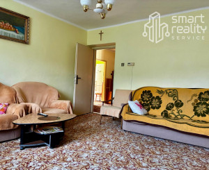 Na predaj rodinný dom s veľkým pozemkom – Vyhne, časť Peserany