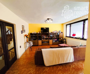 Na Predaj, Rodinný dom 240 m2, s 2 garážou, Hontianske Nemce