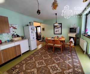 Na Predaj, Rodinný dom 240 m2, s 2 garážou, Hontianske Nemce