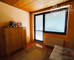 Na Predaj, Rodinný dom 240 m2, s 2 garážou, Hontianske Nemce