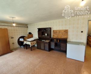 Na Predaj, Rodinný dom 240 m2, s 2 garážou, Hontianske Nemce