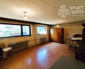 Na Predaj, Rodinný dom 240 m2, s 2 garážou, Hontianske Nemce