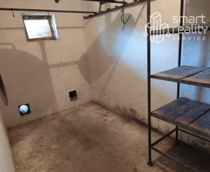 Na Predaj, Rodinný dom 240 m2, s 2 garážou, Hontianske Nemce