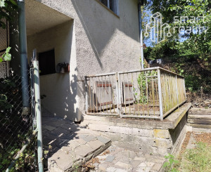 Na Predaj, Rodinný dom 240 m2, s 2 garážou, Hontianske Nemce