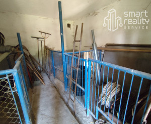 Na Predaj, Rodinný dom 240 m2, s 2 garážou, Hontianske Nemce