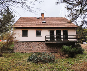 Na predaj, Rodinný dom s veľkým pozemkom, Kováčová