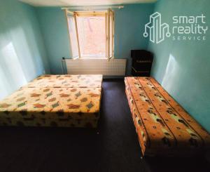 Na Predaj, Chalupa na samote, 70 m2, 12 km od Zvolena