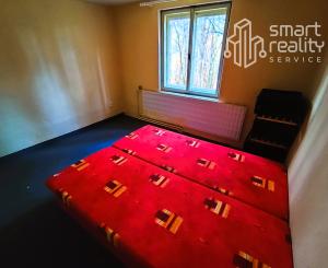 Na Predaj, Chalupa na samote, 70 m2, 12 km od Zvolena