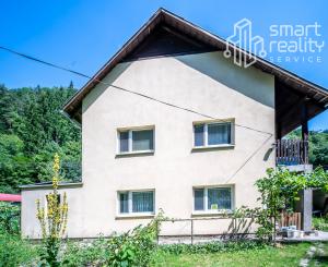 Na predaj, 4-6 izbový rodinný dom 160 m2, Zvolen - Neresnica