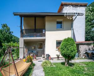 Na predaj, 4-6 izbový rodinný dom 160 m2, Zvolen - Neresnica