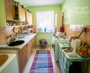 Na predaj, 4-6 izbový rodinný dom 160 m2, Zvolen - Neresnica