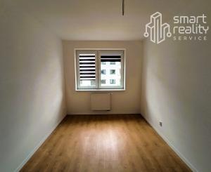 Na prenájom, 2i byt s balkónom v centre Zvolena, Kubániho