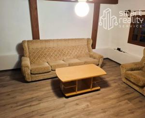 Na Prenájom, Rodinný dom (alebo dva), 58/33 m2, Detva Lažtek