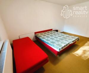 Na predaj, Rodinný dom s veľkým pozemkom, Kováčová