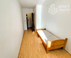 Na predaj, Rodinný dom s veľkým pozemkom, Kováčová