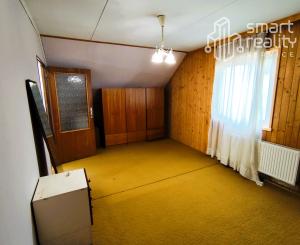 Na predaj, Rodinný dom s veľkým pozemkom, Kováčová