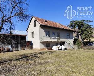 PREDANÉ Rodinný dom/2 stavebné pozemky,1439 m2, Malachov