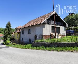 Na Predaj, Rodinný dom na rekonštrukciu v obci Hrochoť 200 m2