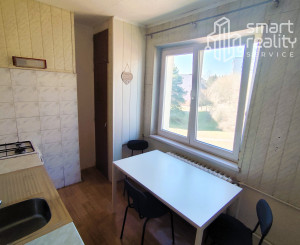 Na prenájom: 2-izbový byt s balkónom – Zvolen, Zlatý Potok