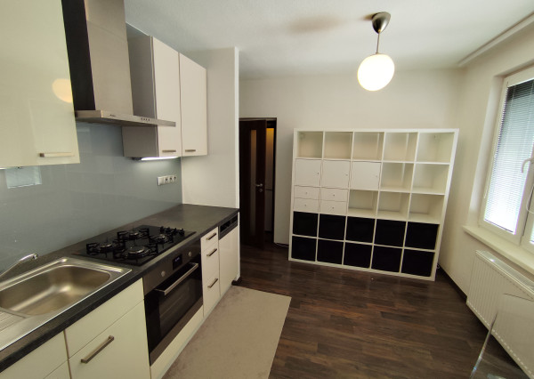 Prenajaté! Na prenájom, zrekonštruovaný 1 izb. byt, Zvolen-Zlatý potok