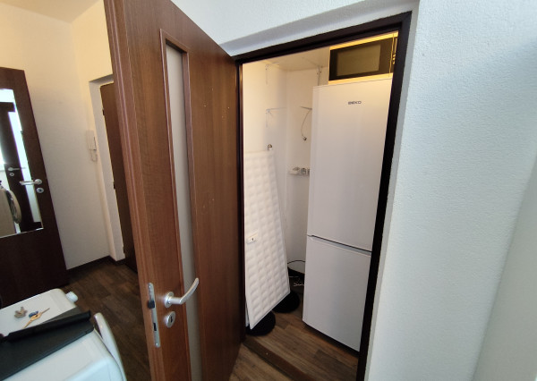 Prenajaté! Na prenájom, zrekonštruovaný 1 izb. byt, Zvolen-Zlatý potok