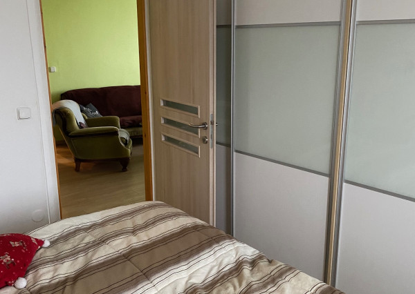 Na prenájom, 3 izbový byt s balkónom, 65 m2, Banská Štiavnica