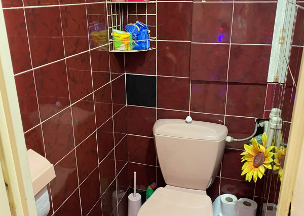 Na prenájom, 3 izbový byt s balkónom, 65 m2, Banská Štiavnica