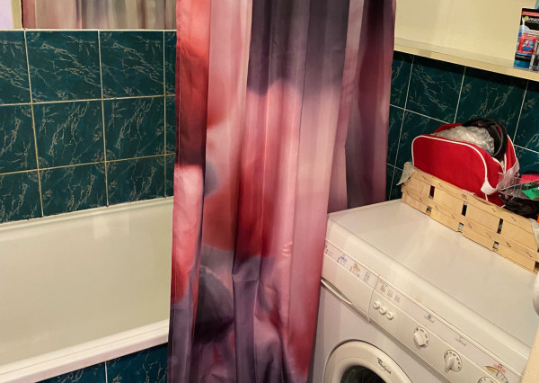 Na prenájom, 3 izbový byt s balkónom, 65 m2, Banská Štiavnica