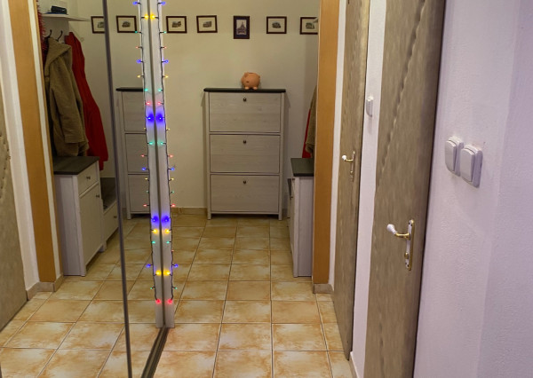 Na prenájom, 3 izbový byt s balkónom, 65 m2, Banská Štiavnica