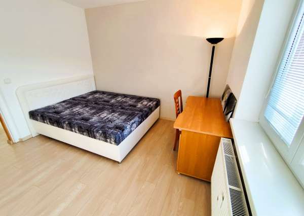 Na Predaj, 3 izbový bezbariérový byt s balkónom, 67 m2, BŠ