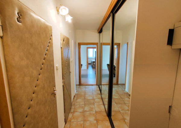 Na Predaj, 3 izbový bezbariérový byt s balkónom, 67 m2, BŠ
