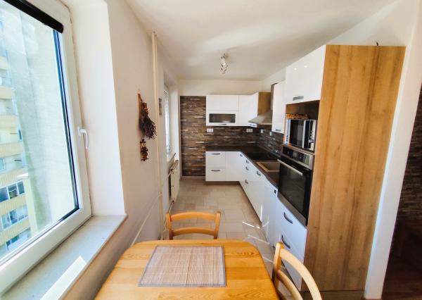 PRENAJATÉ:  3-izbový byt s 2 balkónmi, Zvolen – Podborová