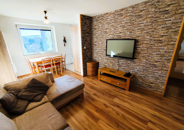 PRENAJATÉ:  3-izbový byt s 2 balkónmi, Zvolen – Podborová