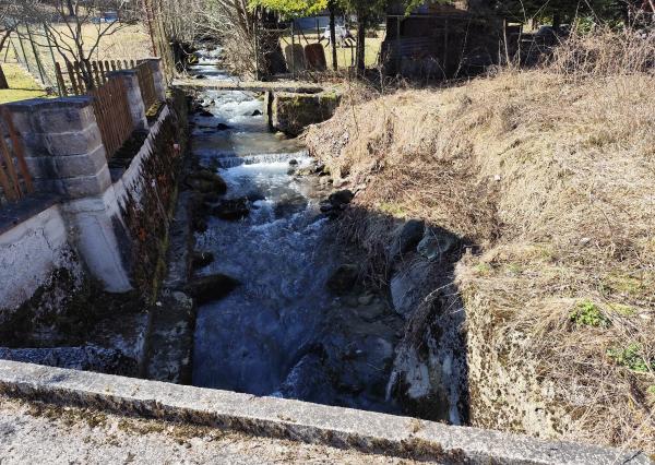 Na predaj, Rodinný dom s pozemkom 1439 m2, Malachov