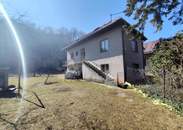 Na predaj, Rodinný dom s pozemkom 1439 m2, Malachov