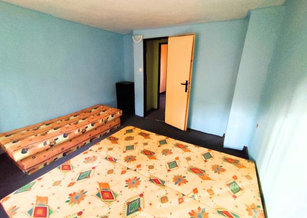 Na Predaj, Chalupa na samote, 70 m2, 12 km od Zvolena - Znížená cena