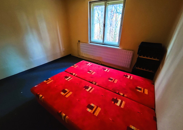 Na Predaj, Chalupa na samote, 70 m2, 12 km od Zvolena - Znížená cena