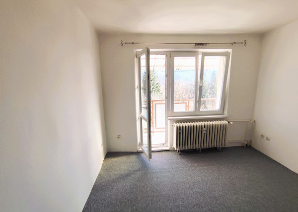PRENAJATÉ, 2 izbový byt s balkónom, Zvolen - Zlatý potok