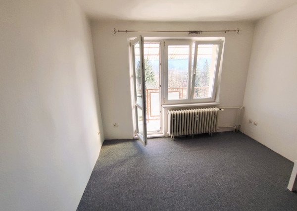 PRENAJATÉ, 2 izbový byt s balkónom, Zvolen - Zlatý potok