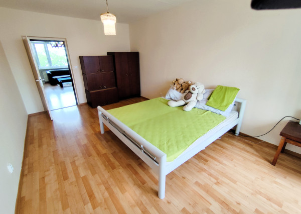 Na prenájom: 2-izbový byt (64m2) s balkónom, Zvolen-Západ
